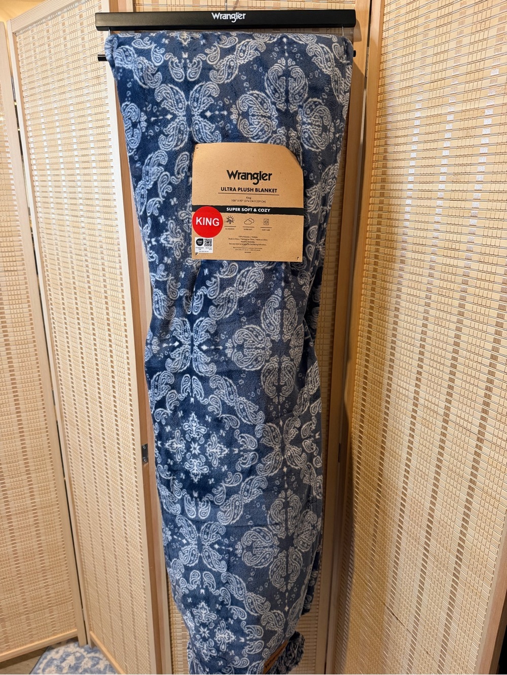Wrangler Navy Blue Paisley Ultra Plush Blanket - King